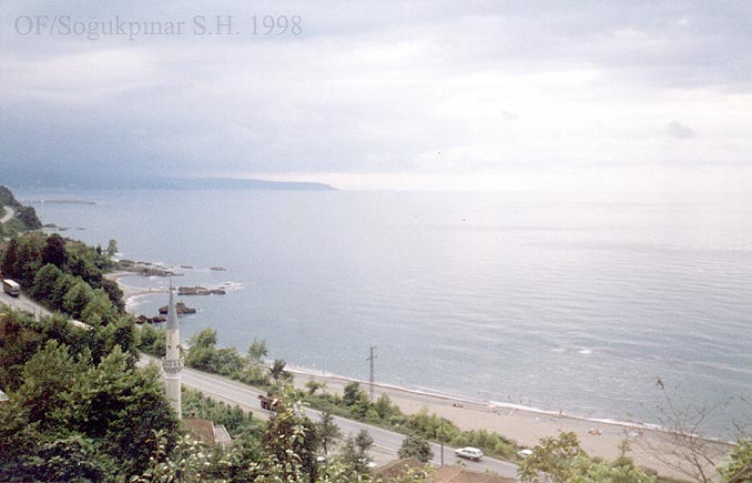 So�ukp�nar K�y�nden (�mer Tan'�n evinden) Denizin ve Arakl� �stikametinin G�r�n��� (1998)