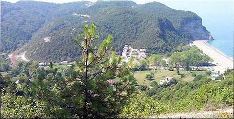 G�b� Village (Downside & Coast)