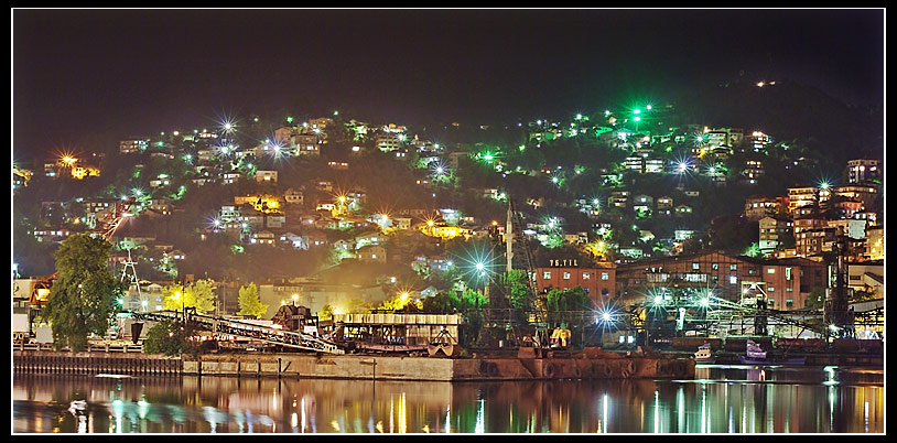ZONGULDAK - Image by Christian Br�nig [ 20.7.2003 ]
